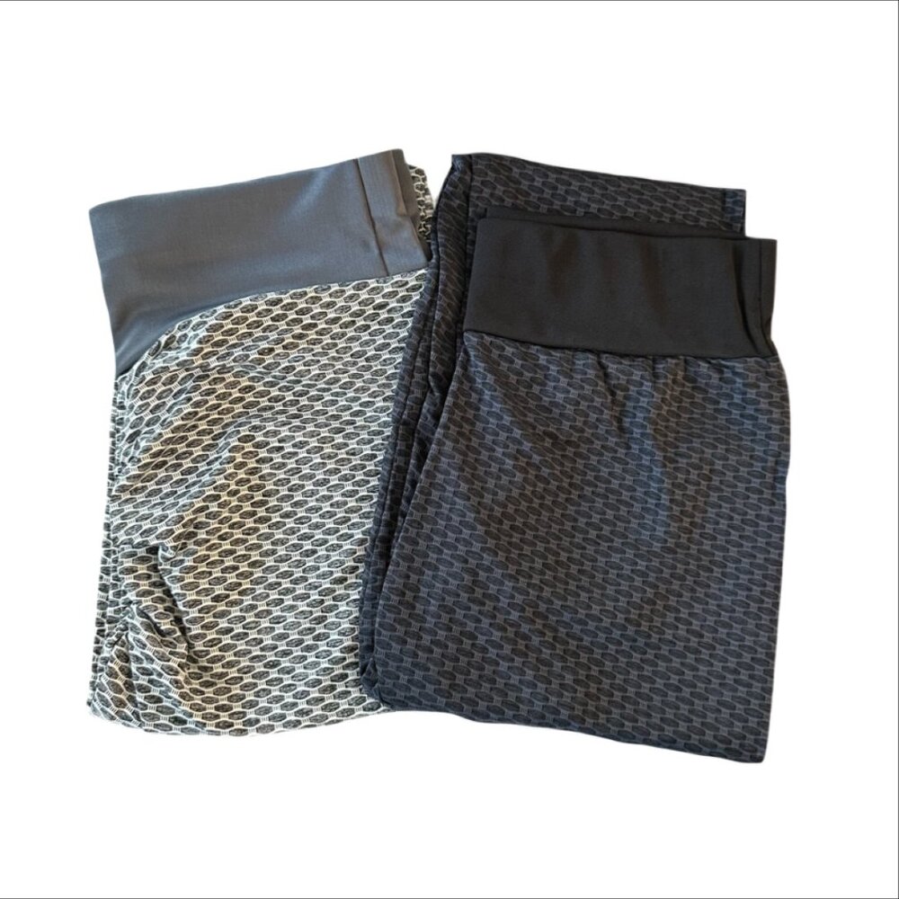 New in Bag 2 Pair Womens Booty Scrunch Leggings - Sz. XXL